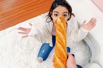 Татуированный мужчина выебал брюнеточку  Harmony Wonder