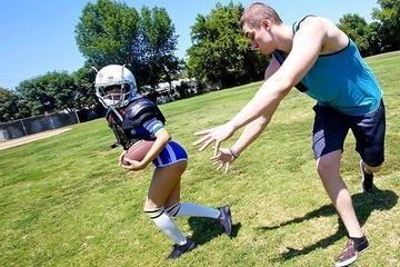 Тренер трахает красотку Amber Summers раком