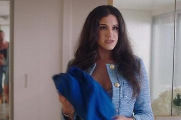 Помыл окна и страстно отжарил зрелую хозяйку дома