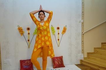 Просвещение через секс, девку в секте ебут в два члена